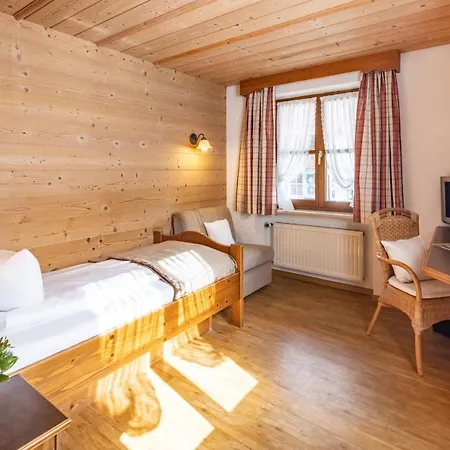 Hotel Bad Rain 4*