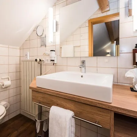 Bad Rain Hotel 4*